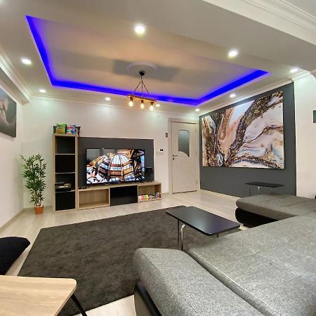 Cozy Big Sisli Apartment , Ac, Modern &For Family,Friendly In Center อิสตันบูล ภายนอก รูปภาพ