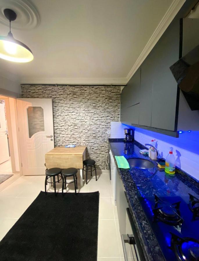 Cozy Big Sisli Apartment , Ac, Modern &For Family,Friendly In Center อิสตันบูล ภายนอก รูปภาพ