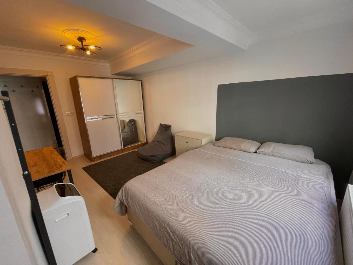 Cozy Big Sisli Apartment , Ac, Modern &For Family,Friendly In Center อิสตันบูล ภายนอก รูปภาพ